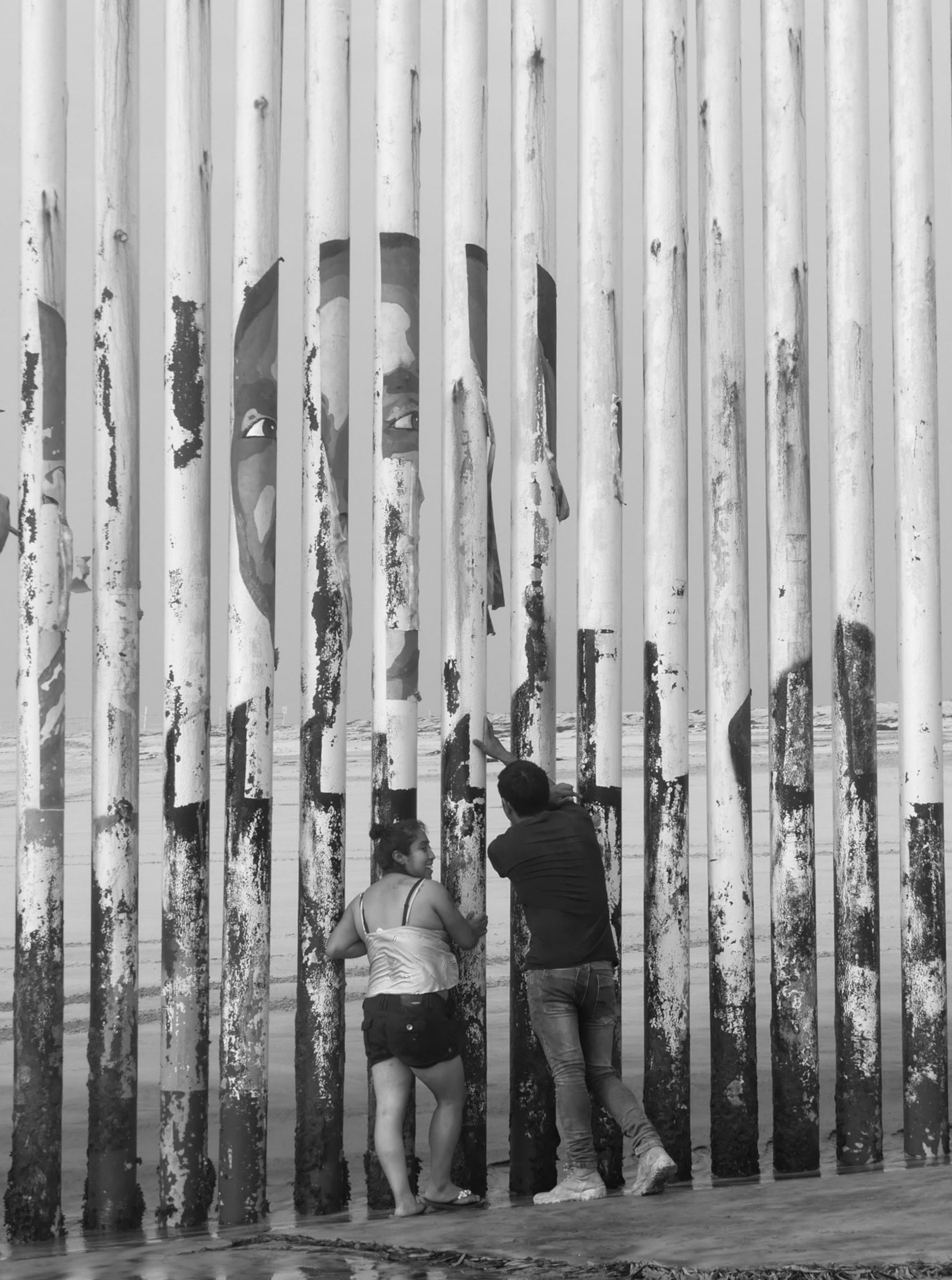 A Glimpse into Life Along the Tijuana Wall — photograph 2
